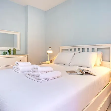 Con Piscina Y Parking En Fuengirola Apartment *