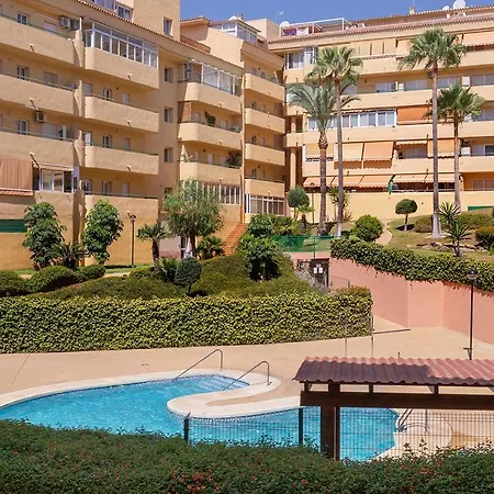 Apartment Con Piscina Y Parking En Fuengirola
